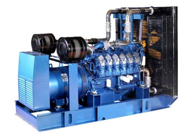 安庆康明斯30kw小型柴油二手发电机组