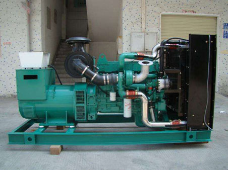 安庆1100kw康明斯柴油发电机组